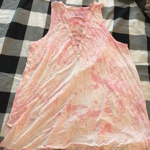 Soft and Sexy Tanks (2)